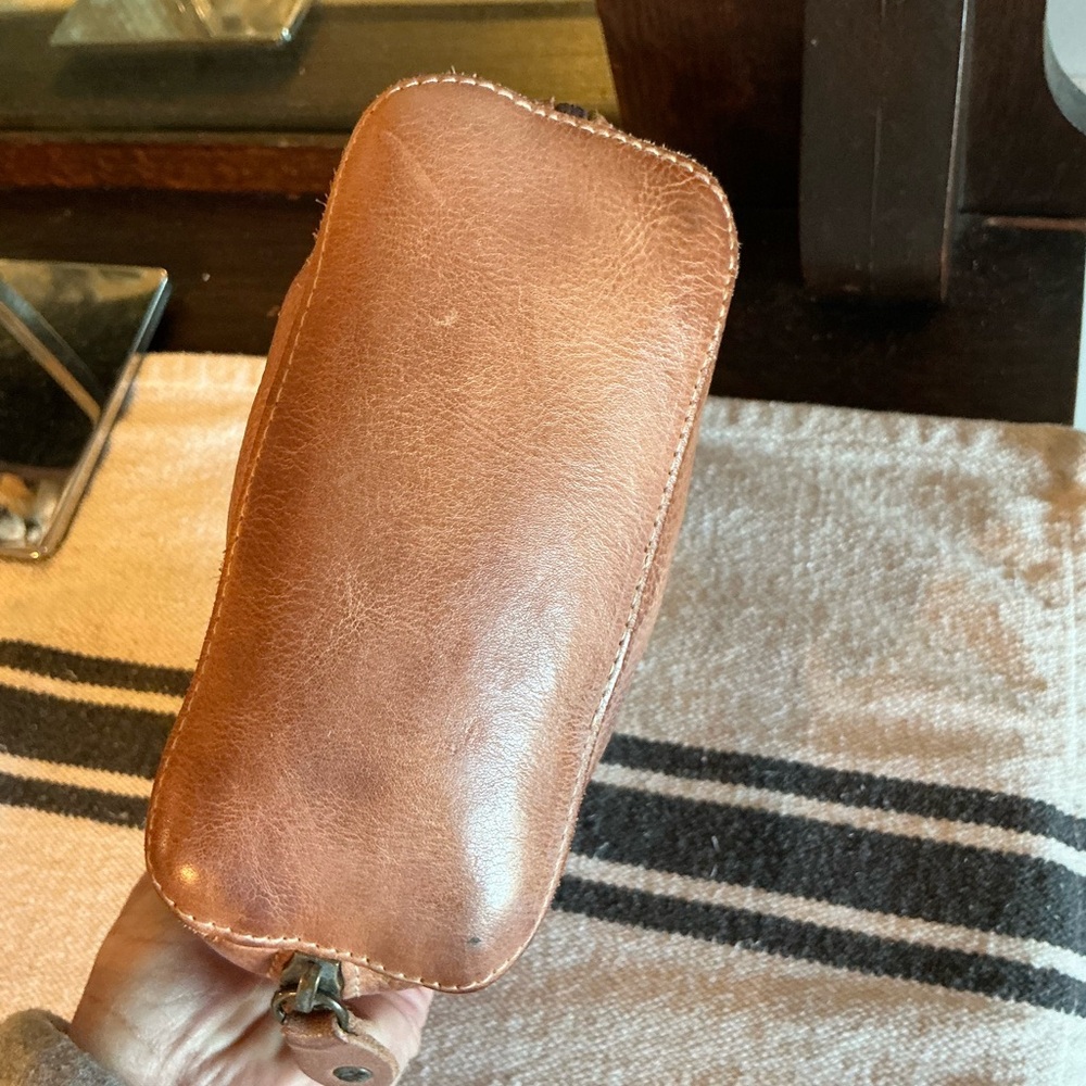 NWOT Bed Stu Leather Ventura Crossbody Bag Tan Rustic Mason Retail $155 - Picture 9 of 14